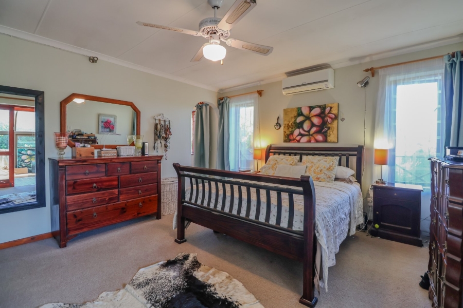 4 Bedroom Property for Sale in Groenvallei Western Cape